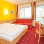 Hotel Zur Post 3*