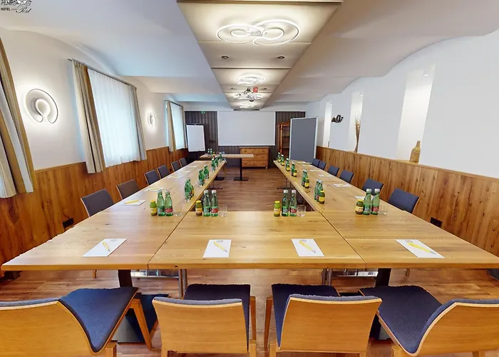 Hotel Zur Post Sankt Valentin