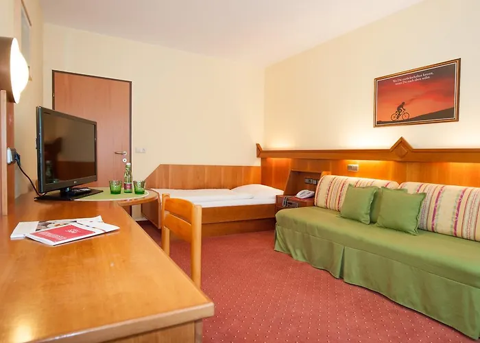 Hotel Zur Post Sankt Valentin