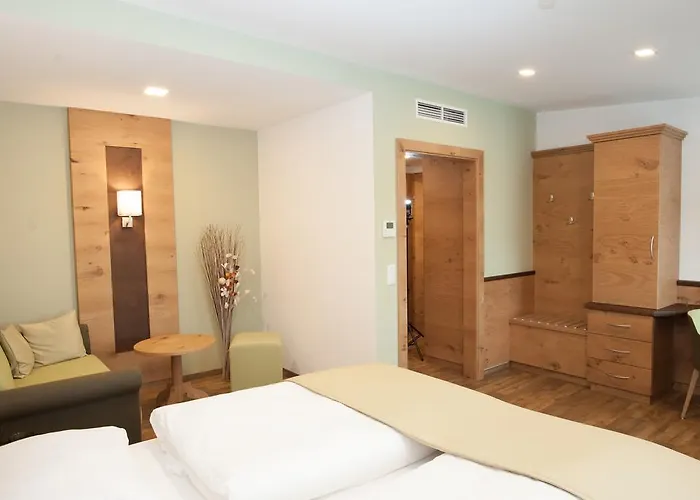 Zur Post Sankt Valentin